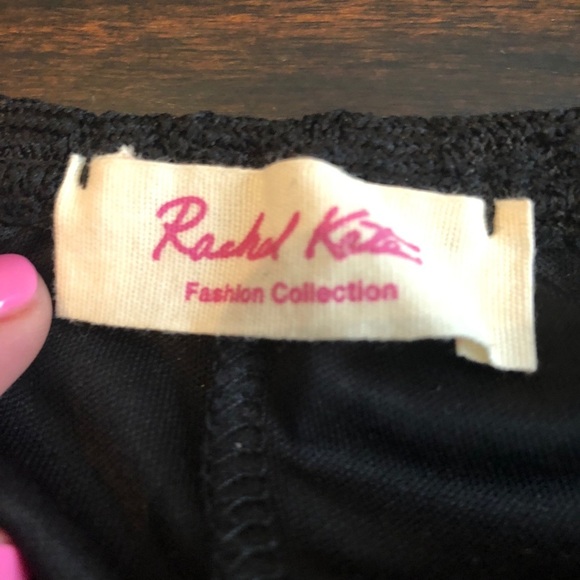 Beautiful black blouse large with adorable sleeves - Picture 3 of 5